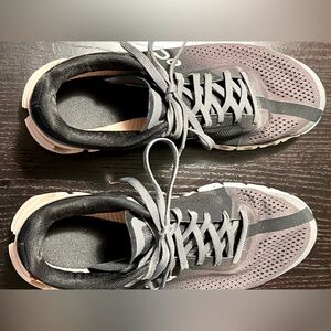 On Cloudflow Sz 9 Rock-Rose